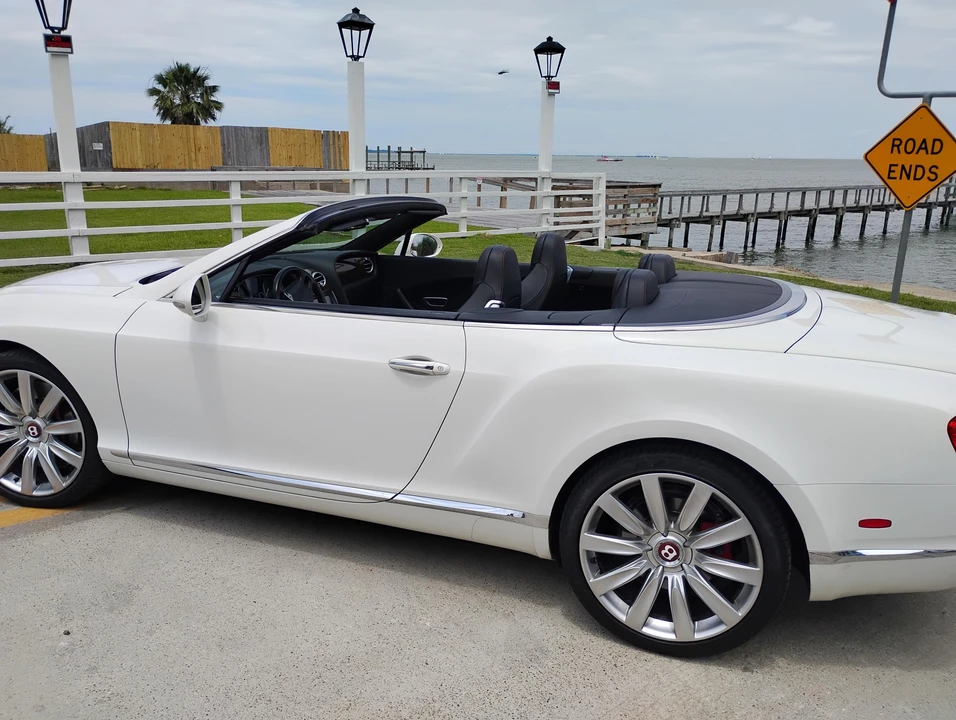 2013 Bentley Continental GTC - Image 12 of 31