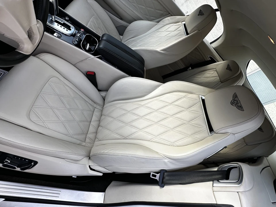 2013 Bentley Continental GTC - Image 20 of 31