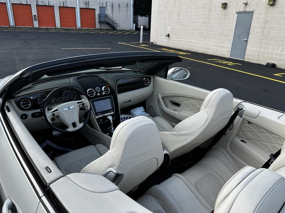 2013 Bentley Continental GTC - Image 21 of 31