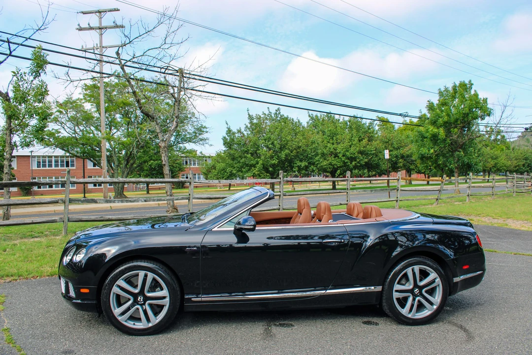 2013 Bentley Continental GTC - Image 20 of 31