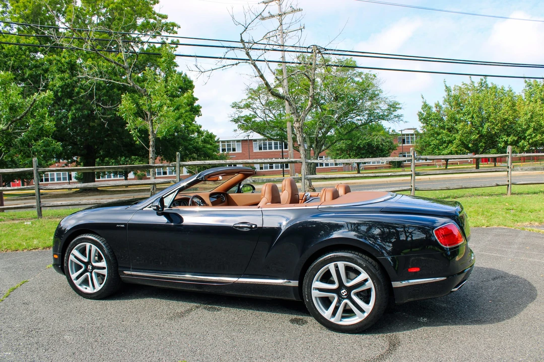 2013 Bentley Continental GTC - Image 24 of 31