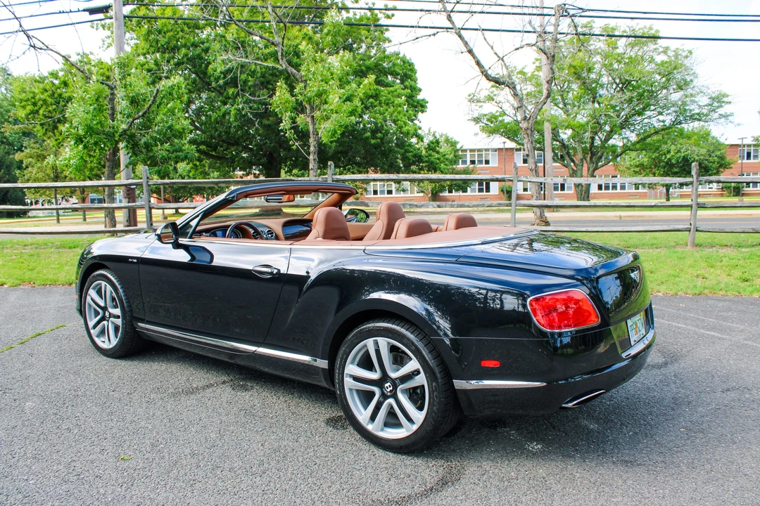 2013 Bentley Continental GTC - Image 29 of 31