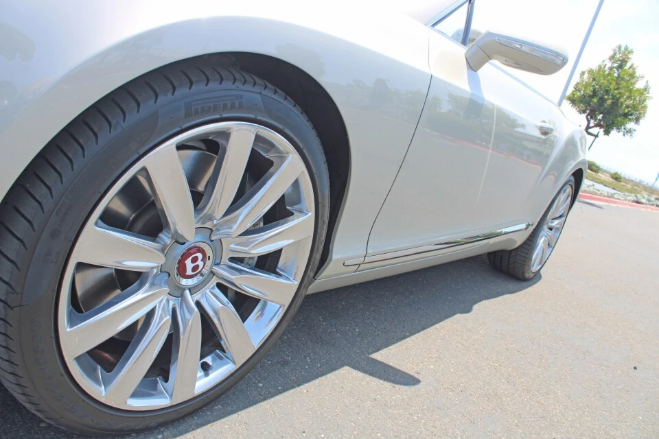 2013 Bentley Continental GT 2nd Gen - Image 28 of 31