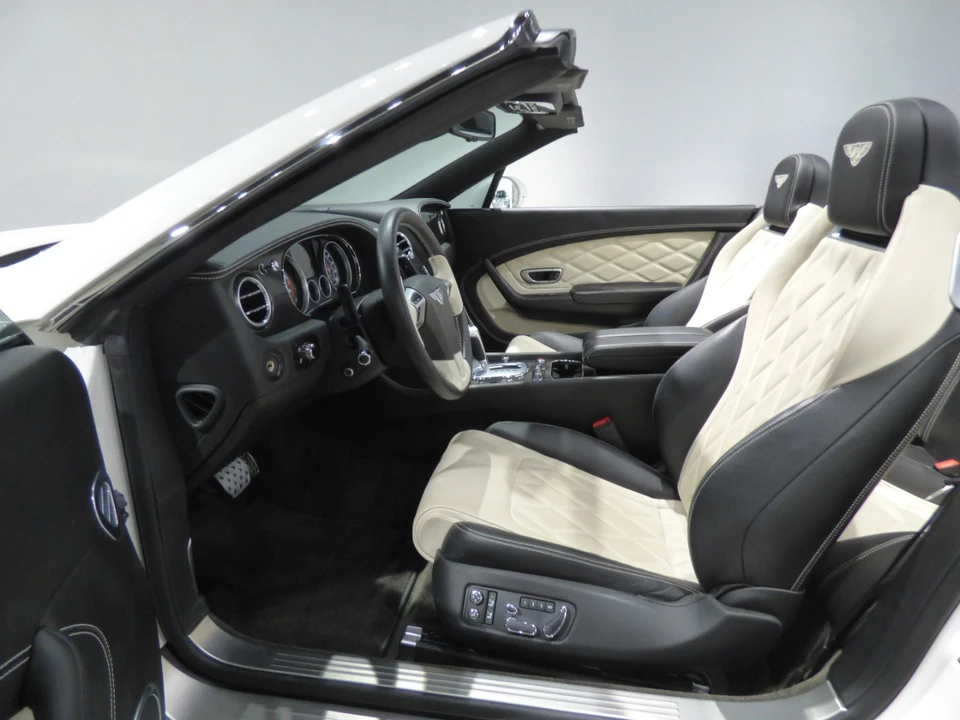 2013 Bentley Continental GT V8 2nd Gen - Image 16 of 21