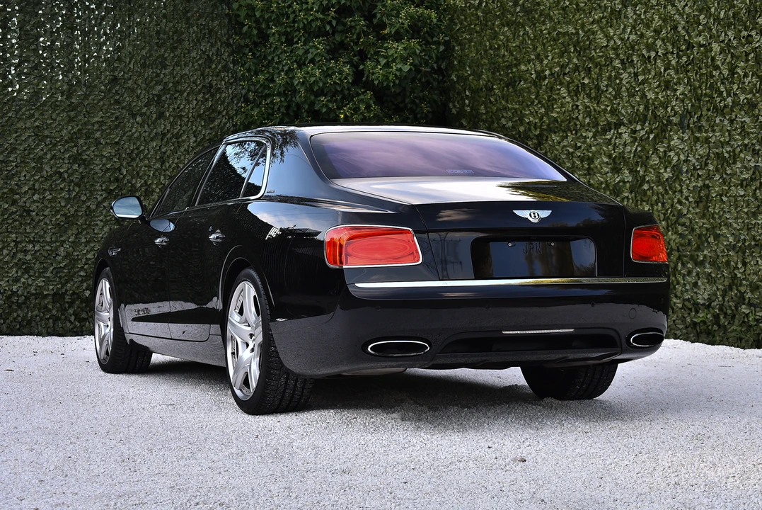 2013 Bentley Continental Flying Spur - Image 8 of 31
