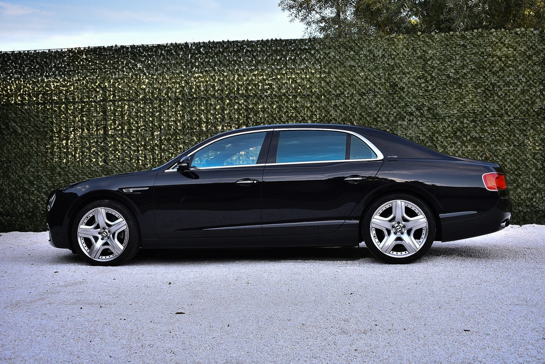 2013 Bentley Continental Flying Spur - Image 11 of 31