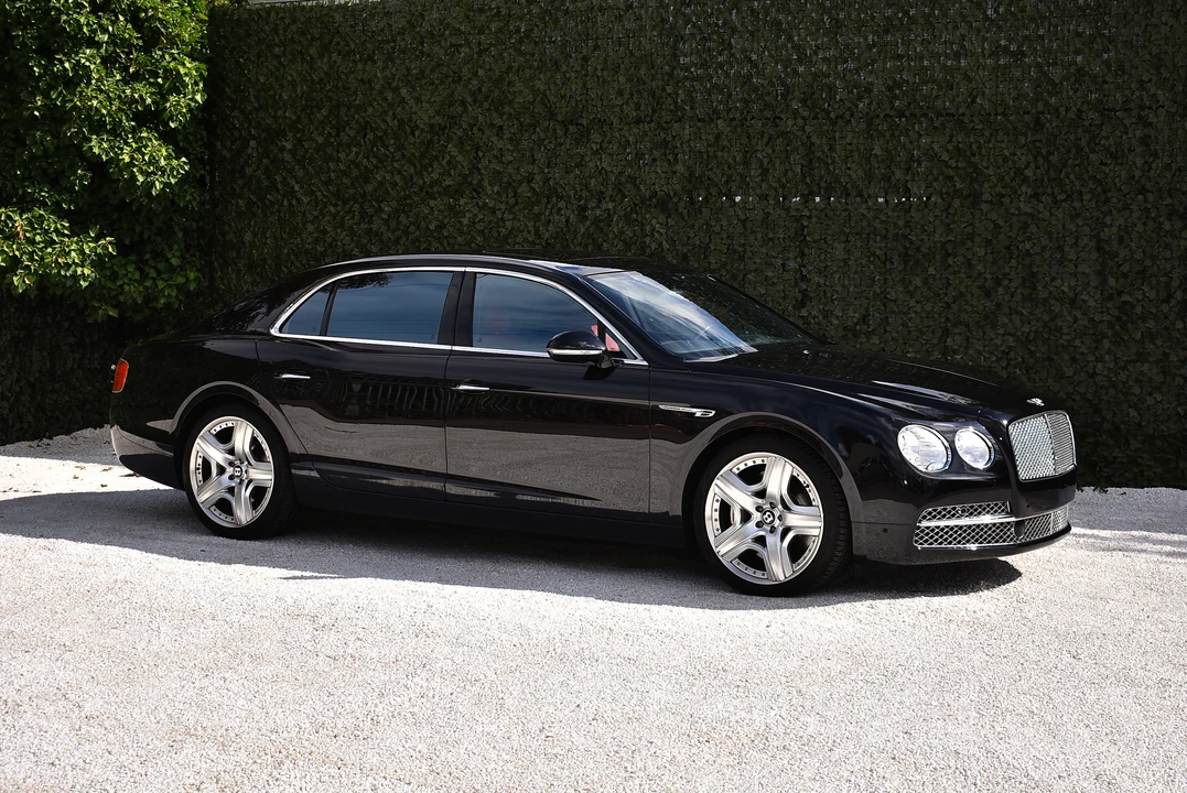 2013 Bentley Continental Flying Spur - Image 14 of 31