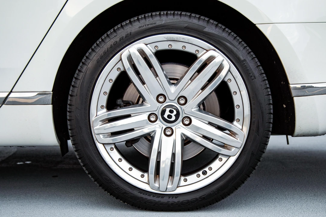 2013 Bentley Mulsanne 2nd Gen - Image 15 of 31