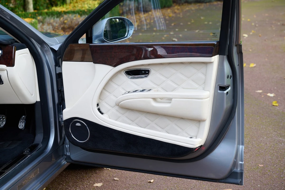 2013 Bentley Mulsanne 2nd Gen - Image 26 of 30