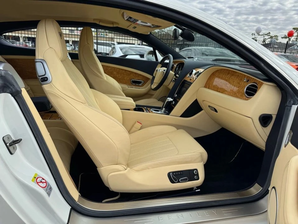 2013 Bentley Continental - Image 15 of 20