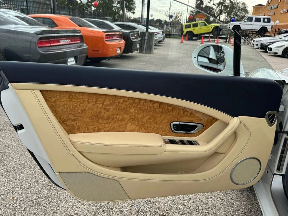 2013 Bentley Continental - Image 14 of 20