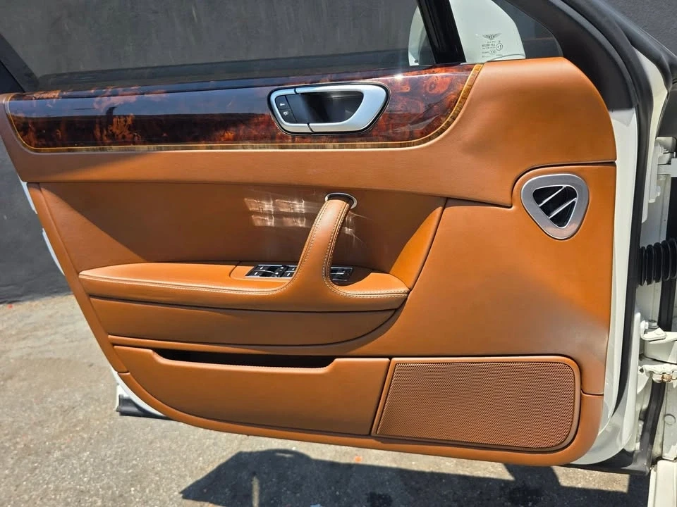2013 Bentley Continental Flying Spur - Image 7 of 20