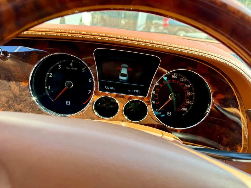 2013 Bentley Continental Flying Spur - Image 11 of 12