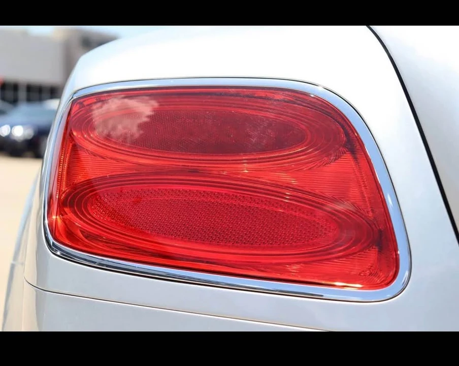 2013 Bentley Continental GT 2nd Gen - Image 11 of 20