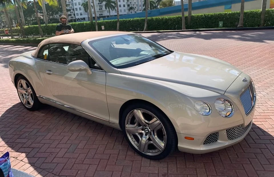 2013 Bentley Continental GTC - Image 2 of 10