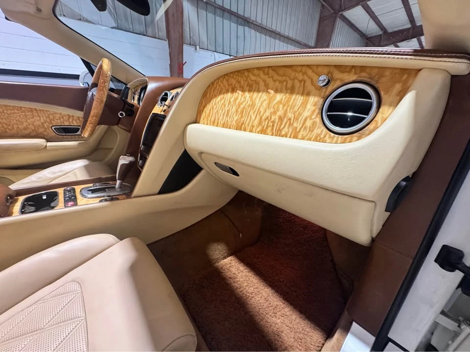 2013 Bentley Continental GT V8 2nd Gen - Image 15 of 19