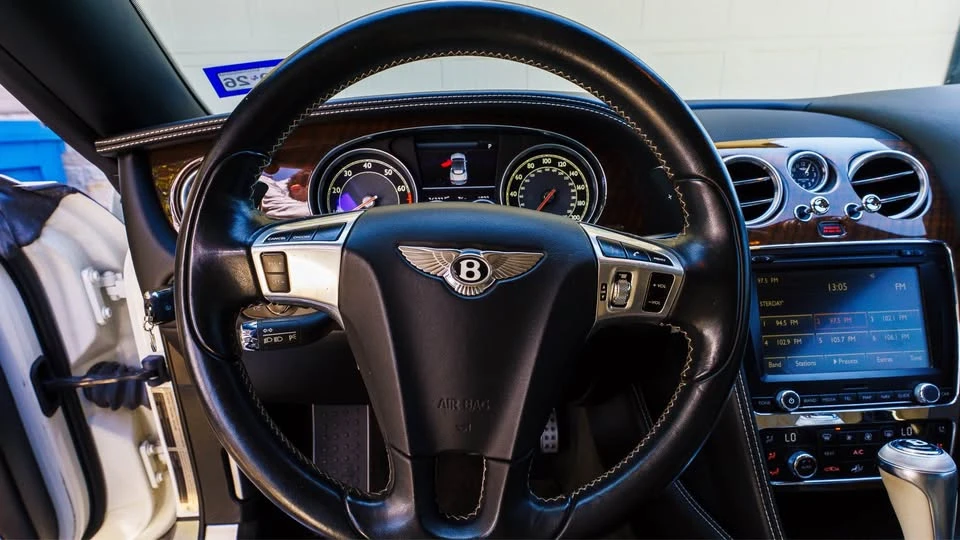 2013 Bentley Continental GTC - Image 9 of 18