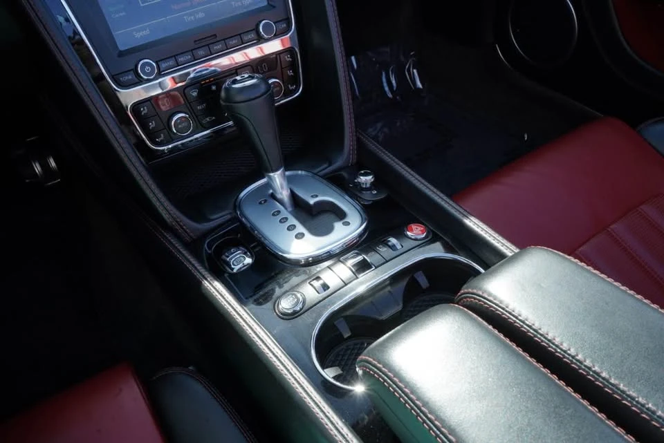 2013 Bentley Continental GT V8 2nd Gen - Image 10 of 20