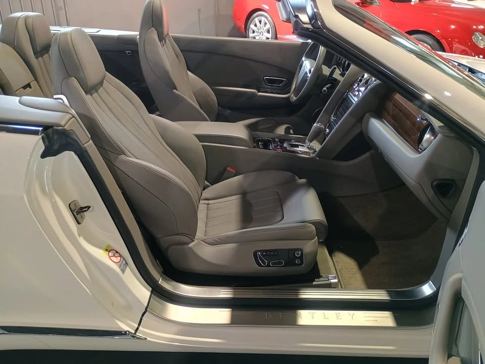 2013 Bentley Continental GT V8 2nd Gen - Image 14 of 17