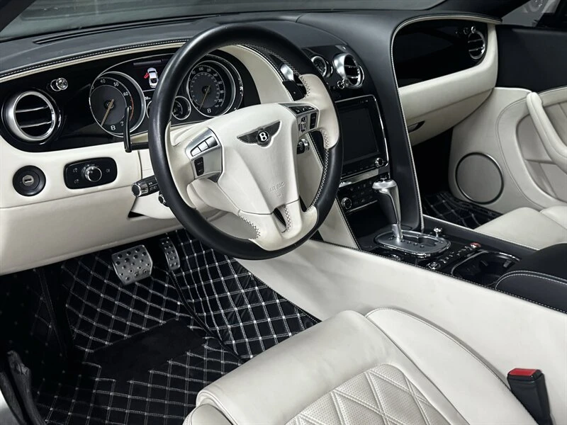 2013 Bentley Continental GT V8 2nd Gen - Image 7 of 10