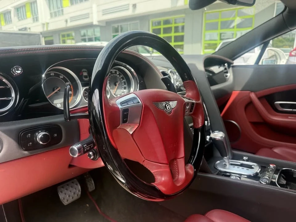 2013 Bentley Continental GT V8 2nd Gen - Image 7 of 12