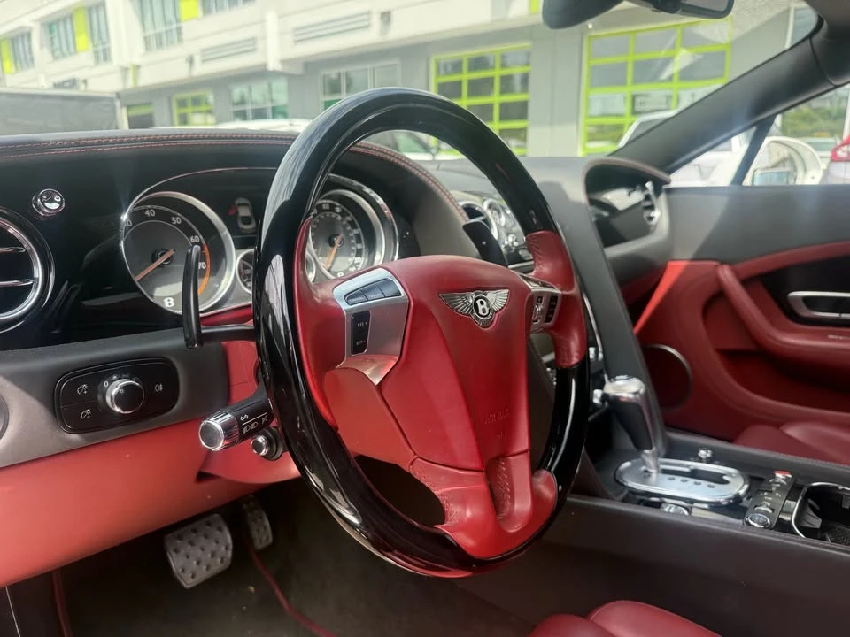 2013 Bentley Continental GT V8 2nd Gen - Image 8 of 13