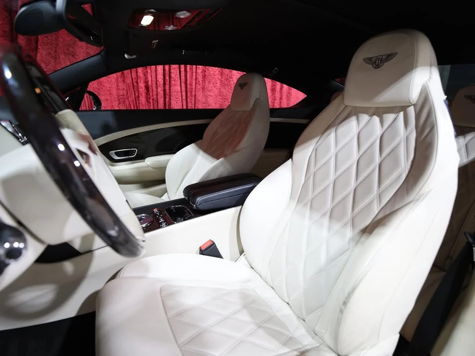2013 Bentley Continental GT V8 2nd Gen - Image 11 of 18