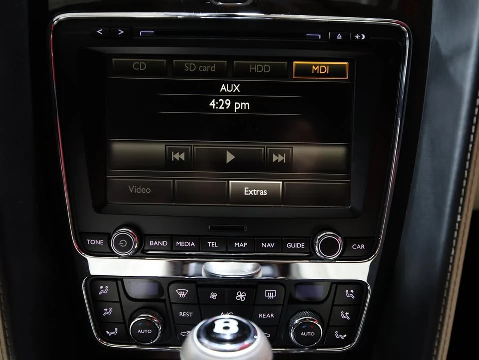 2013 Bentley Continental GT V8 2nd Gen - Image 17 of 18