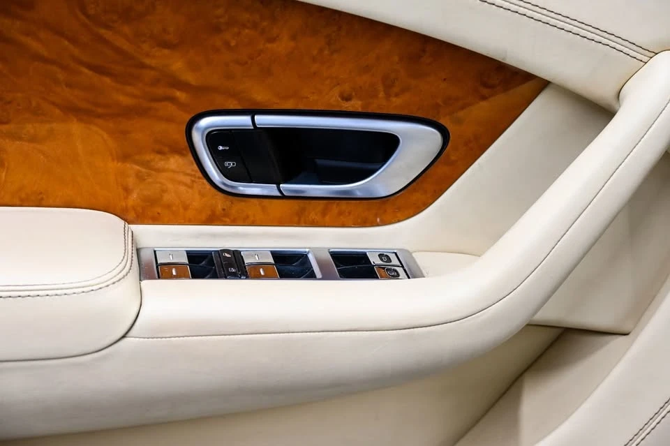 2013 Bentley Continental GTC - Image 12 of 20