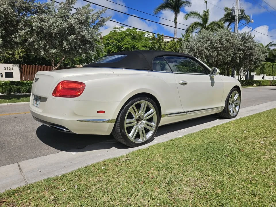 2013 Bentley Continental GTC - Image 19 of 19