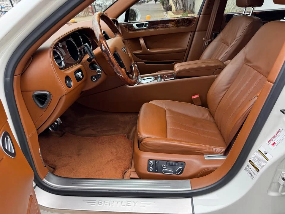 2013 Bentley Continental Flying Spur - Image 9 of 19