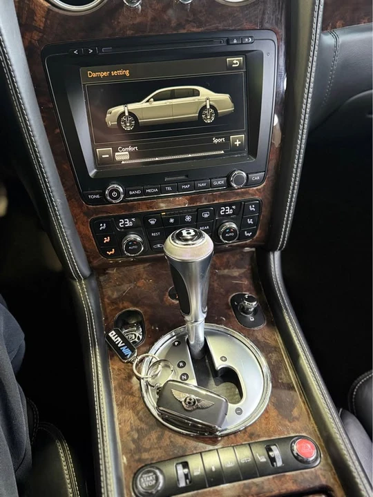 2013 Bentley Continental - Image 12 of 16