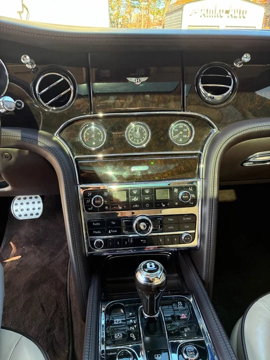 2013 Bentley Mulsanne 2nd Gen - Image 19 of 20