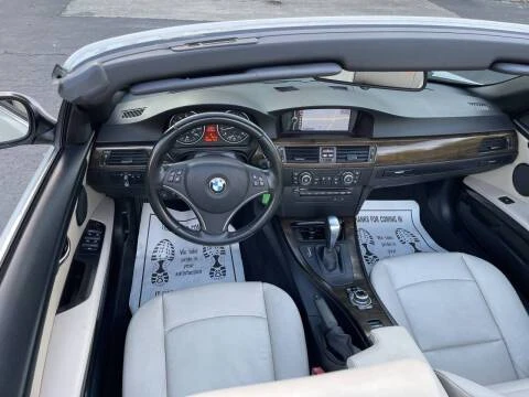 2013 BMW E93 3 Series Convertible - Image 15 of 20