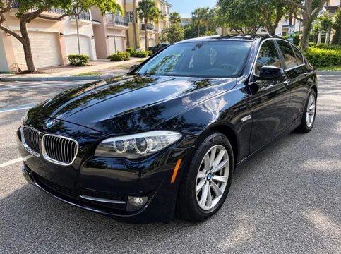 2013 BMW 5 Series 528i