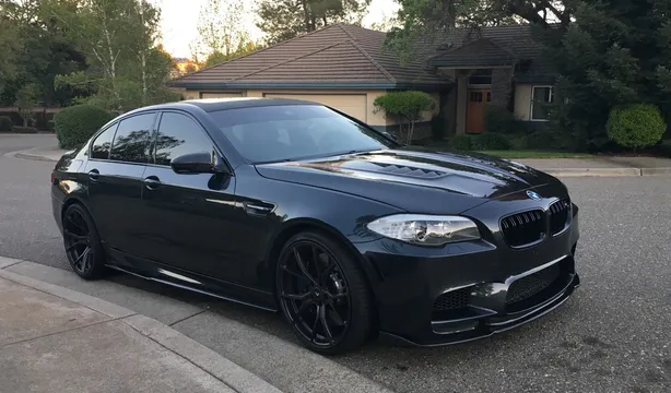 2013 BMW M5 F10