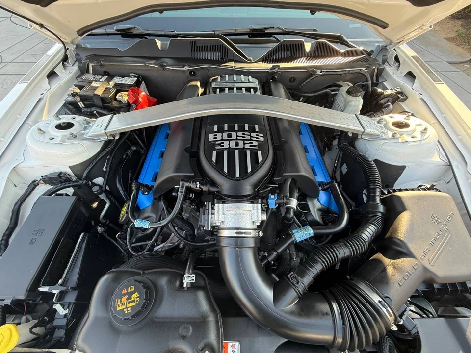 2013 Ford S197 Mustang Boss 302 - Image 8 of 9