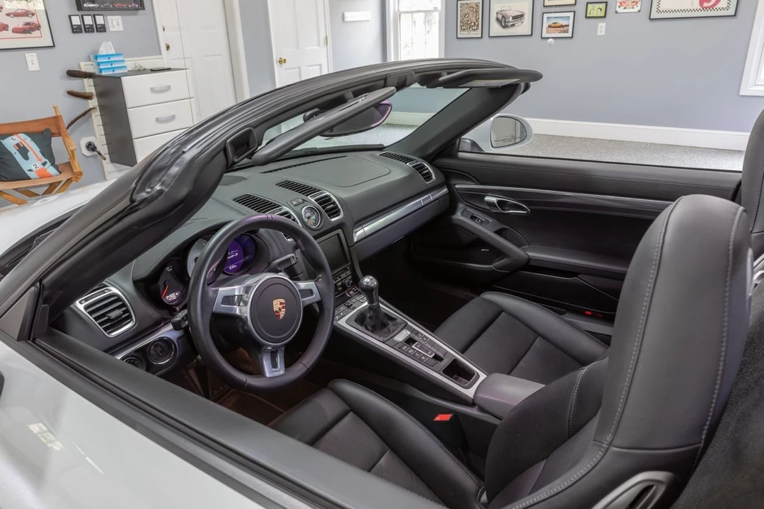 2013 Porsche 981 Boxster S - Image 30 of 31