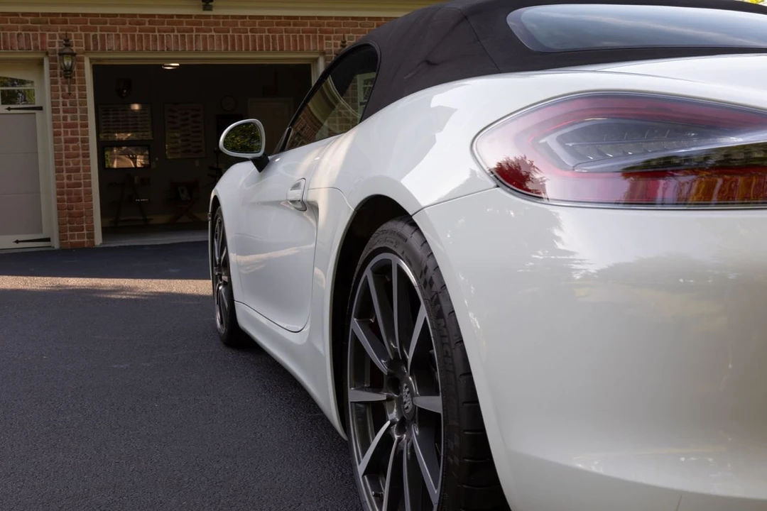 2013 Porsche 981 Boxster S - Image 24 of 31