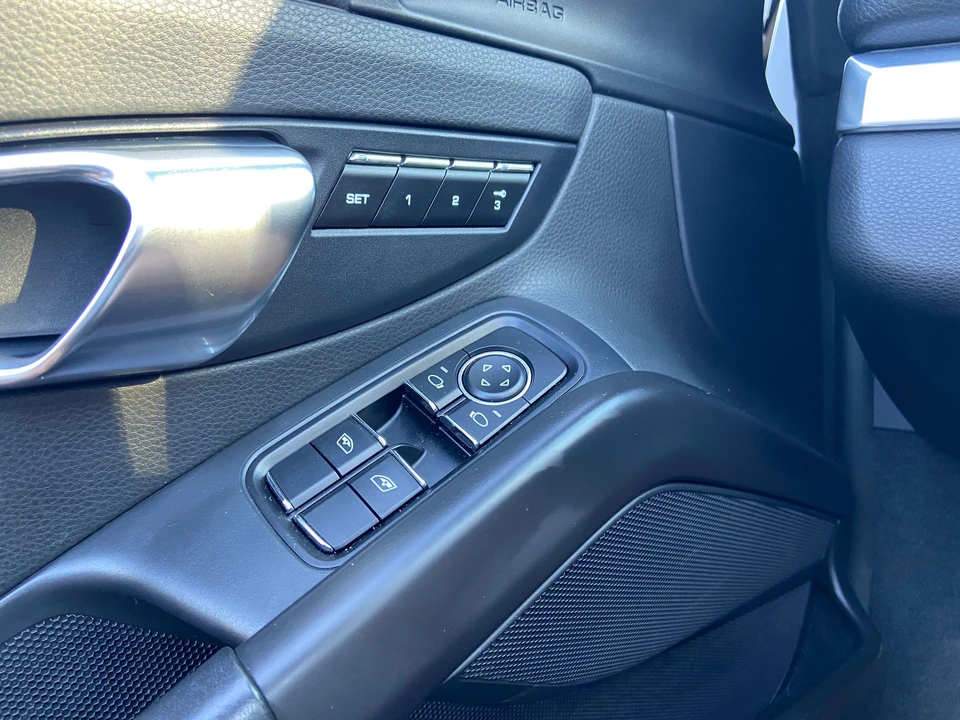 2013 Porsche 981 Boxster S - Image 19 of 31