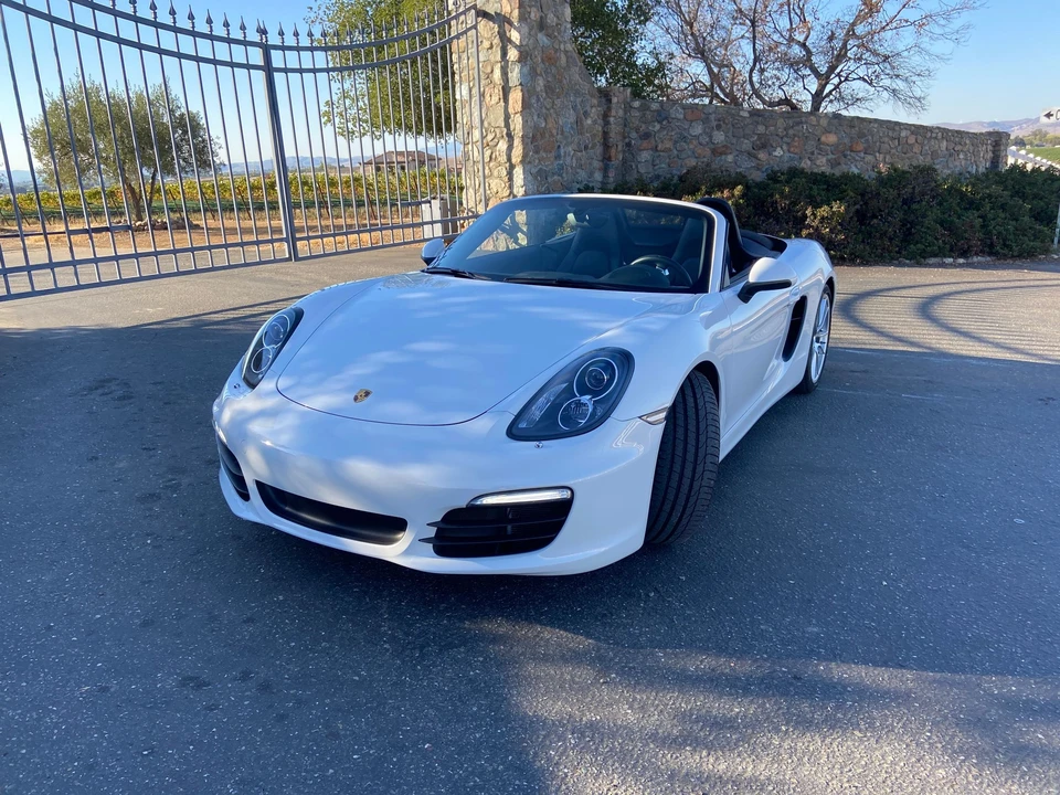 2013 Porsche 981 Boxster S - Image 7 of 31