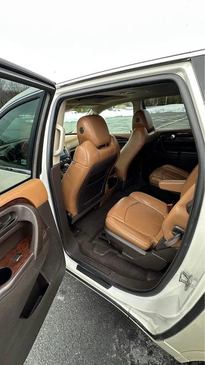 2013 Buick Enclave - Image 9 of 14