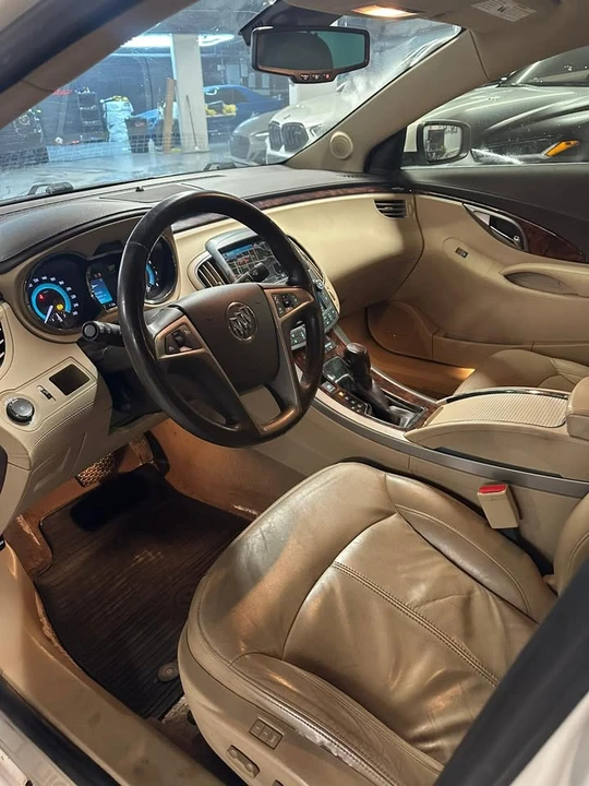 2013 Buick LaCrosse - Image 9 of 16