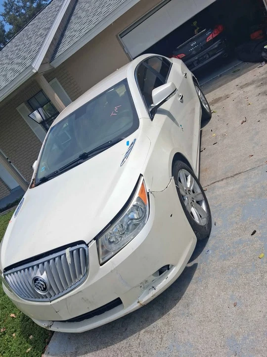2013 Buick LaCrosse - Image 2 of 2