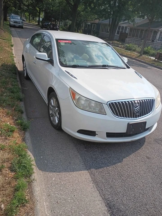 2013 Buick LaCrosse - Image 3 of 8