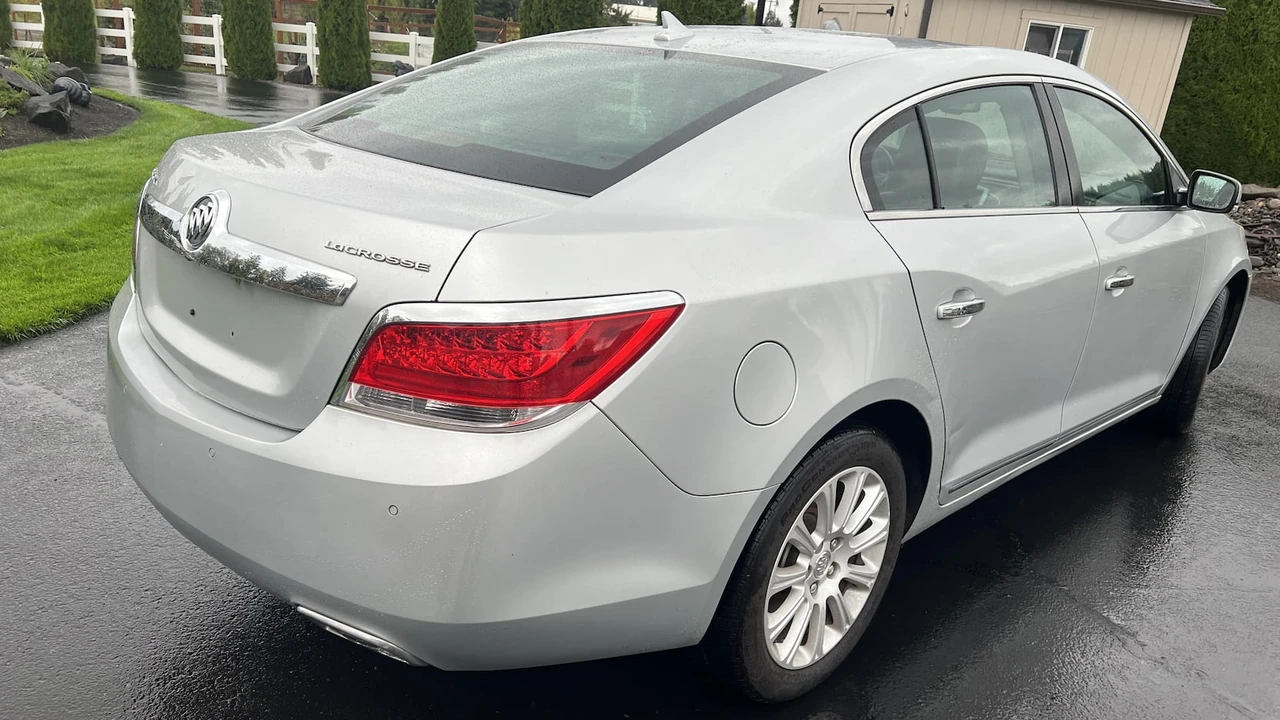 2013 Buick LaCrosse - Image 3 of 25