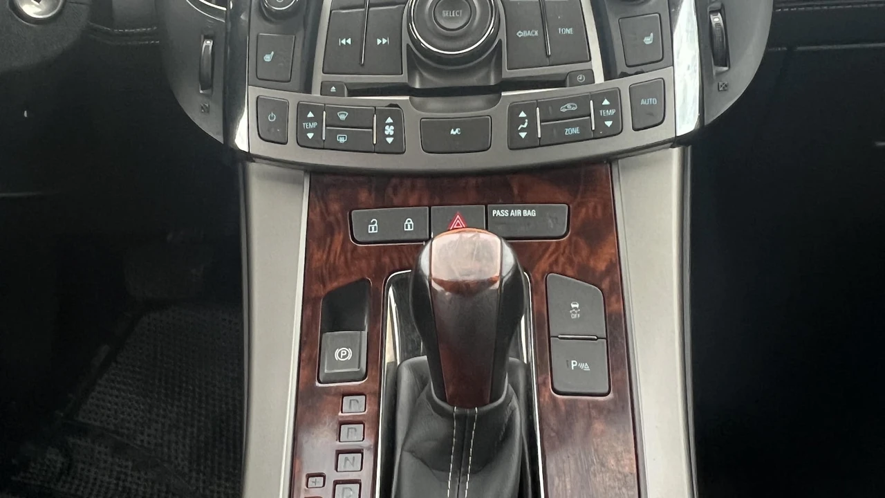 2013 Buick LaCrosse - Image 16 of 25
