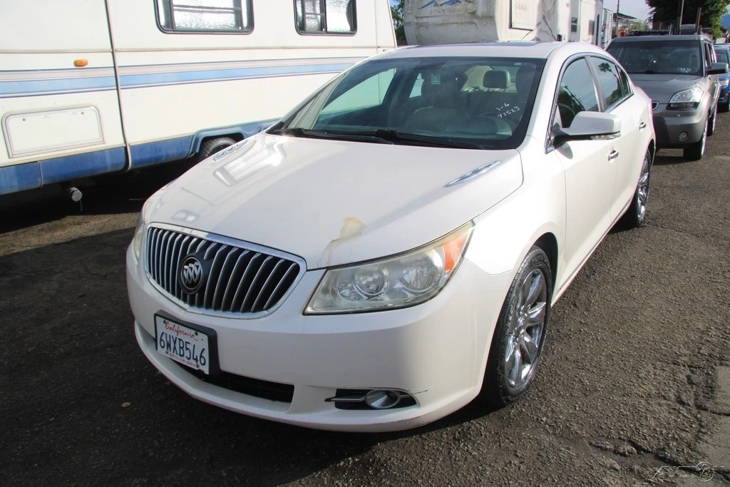 2013 Buick LaCrosse - Image 2 of 21