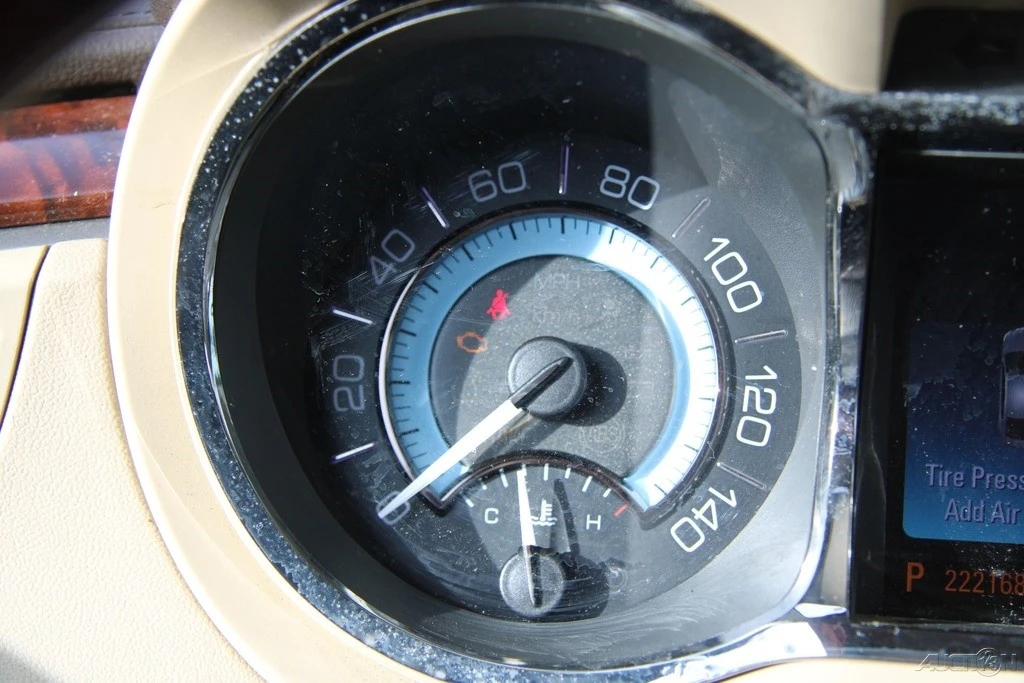 2013 Buick LaCrosse - Image 17 of 21