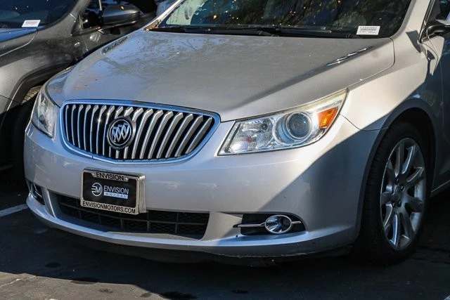 2013 Buick LaCrosse - Image 2 of 12